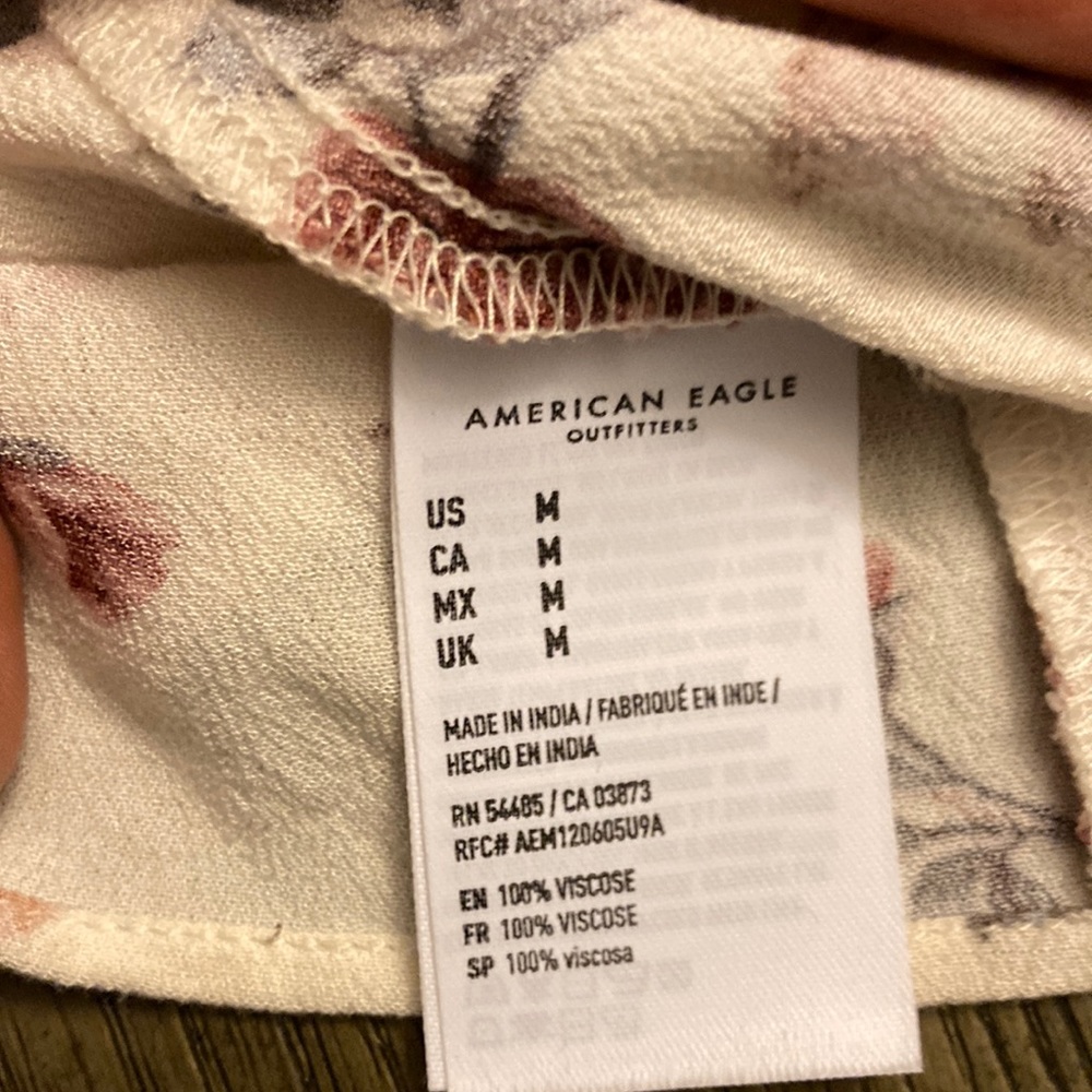 American Eagle - Crop Top - Picture 7 of 7